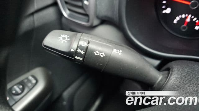 Kia Sportage 4세대 дизель 1.7 2WD Trendy, 2016 19