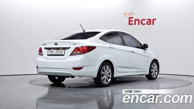 Hyundai Accent(новый кузов / новое поколение) 1.6 GDI top, 2012 2