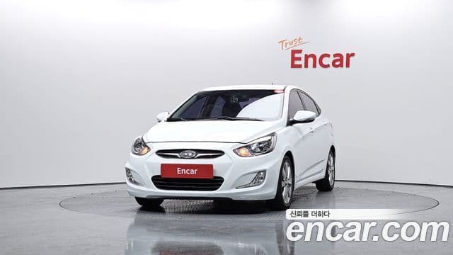 Hyundai Accent(новый кузов / новое поколение) 1.6 GDI top, 2012 3