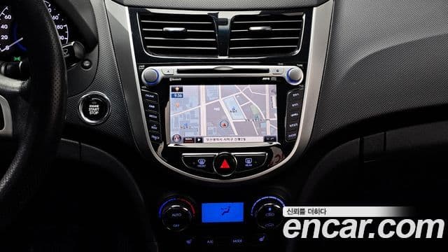 Hyundai Accent(новый кузов / новое поколение) 1.6 GDI top, 2012 14