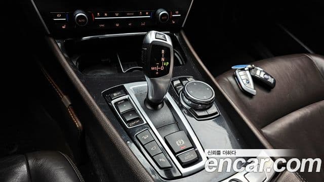 BMW 5시리즈 GT (F07) GT 30d xDrive, 2015 9