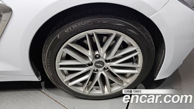 Genesis G70 Elite, 2019 все фото