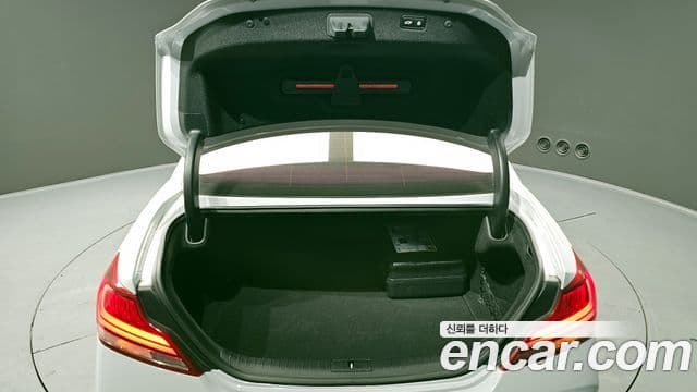 Genesis G70 Elite, 2019 20