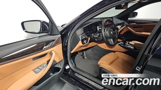 BMW 5시리즈 (G30) 520i M Sport, 2022 11