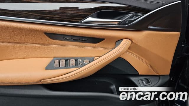 BMW 5시리즈 (G30) 520i M Sport, 2022 18