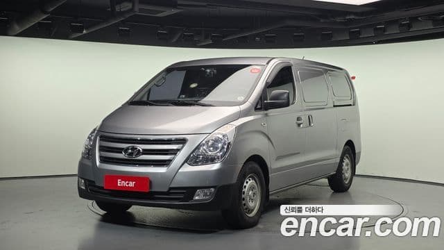 Hyundai Grand Starex Smart, 2017 1