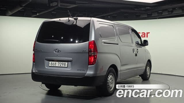 Hyundai Grand Starex Smart, 2017 2