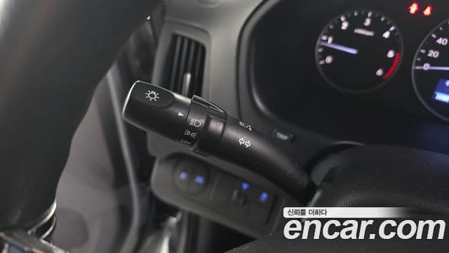 Hyundai Grand Starex Smart, 2017 18