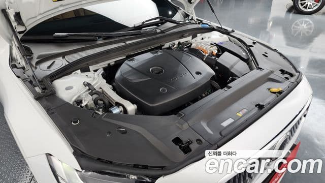 Volvo S90 T8 AWD Ultra Bright, 2025 6