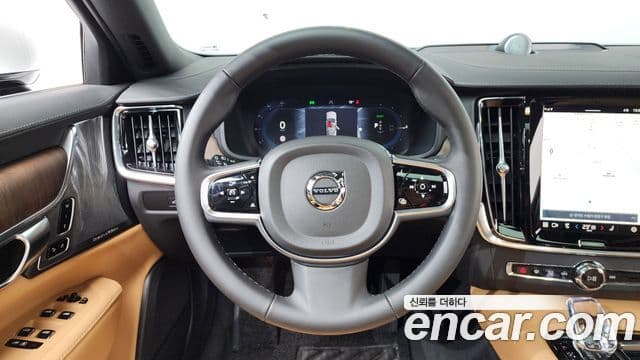 Volvo S90 T8 AWD Ultra Bright, 2025 13