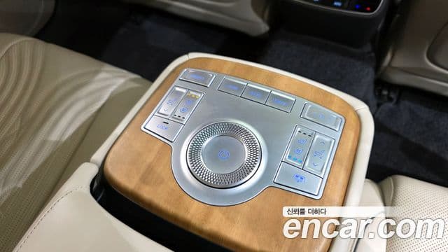 Genesis G80 (RG3) бензин 3.5 турбо AWD, 2021 18