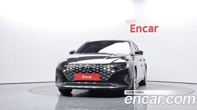 Hyundai The / новый New Grandeur IG гибрид Calligraphy, 2021 3