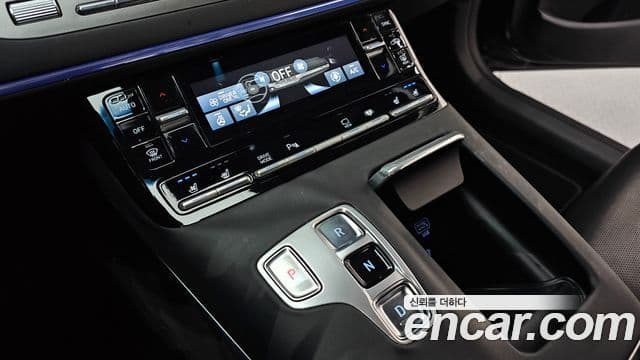 Hyundai The / новый New Grandeur IG гибрид Calligraphy, 2021 9