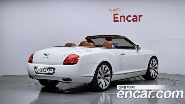 Bentley Continental GT 1세대 GTC, 2008 2