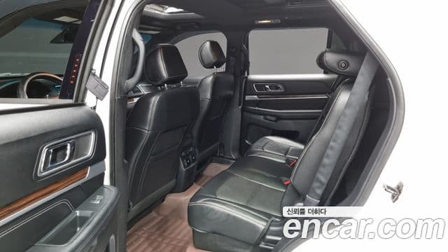 Ford Explorer 5세대, 2016 12