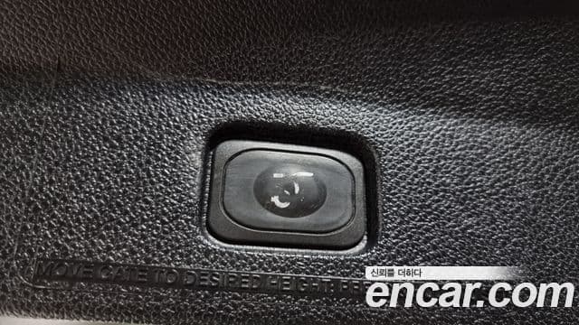 Ford Explorer 5세대, 2016 20