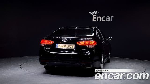 Hyundai Aslan Premium, 2015 4