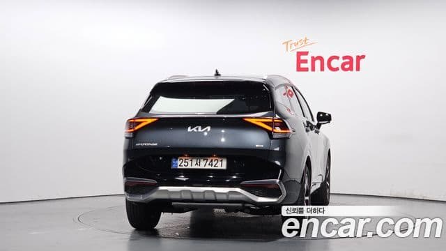 Kia Sportage 5세대 гибрид Signature 2WD, 2024 3