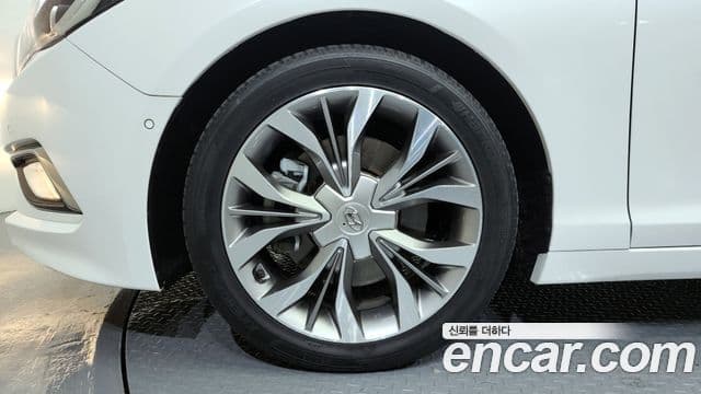 Hyundai LF Sonata 2.0 Smart, 2015 все фото