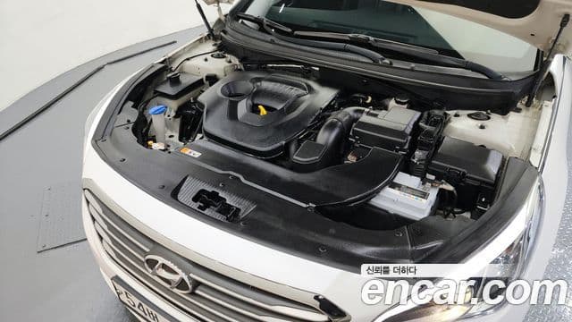 Hyundai LF Sonata 2.0 Smart, 2015 6