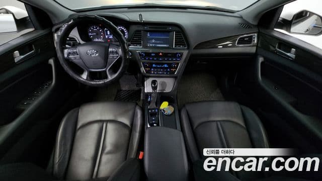 Hyundai LF Sonata 2.0 Smart, 2015 7