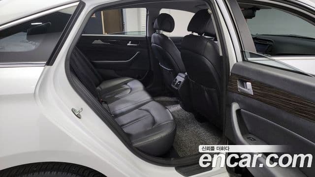 Hyundai LF Sonata 2.0 Smart, 2015 12