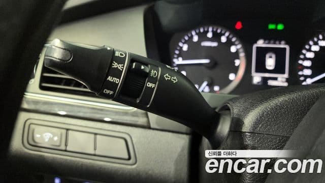 Hyundai LF Sonata 2.0 Smart, 2015 17