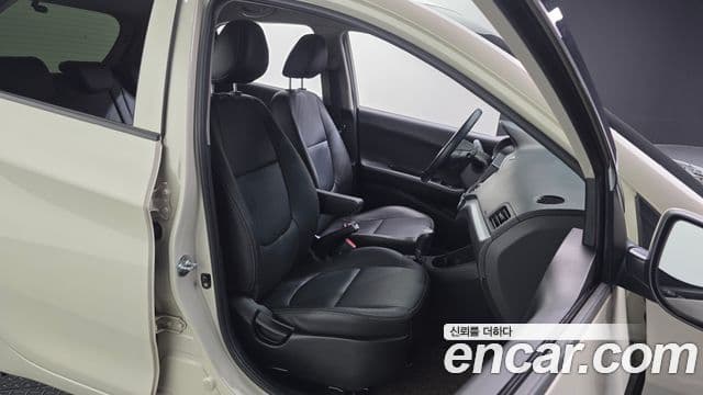 Kia All New Morning Luxury, 2013 12