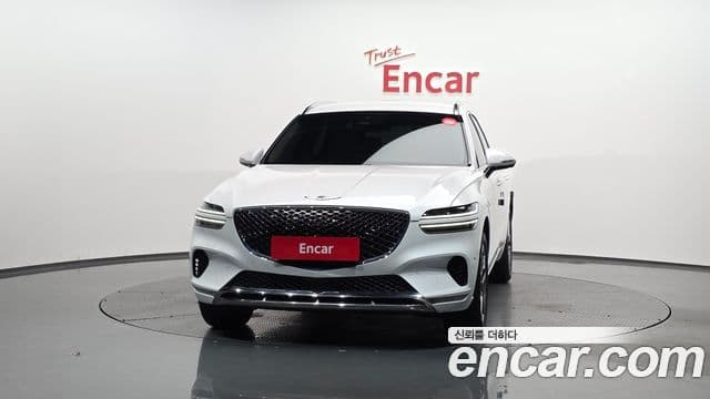 Genesis GV70, 2023 3