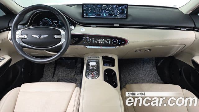Genesis GV70, 2023 7