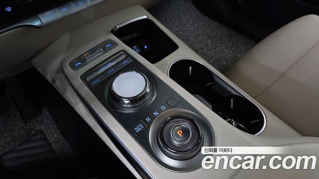 Genesis GV70, 2023 9