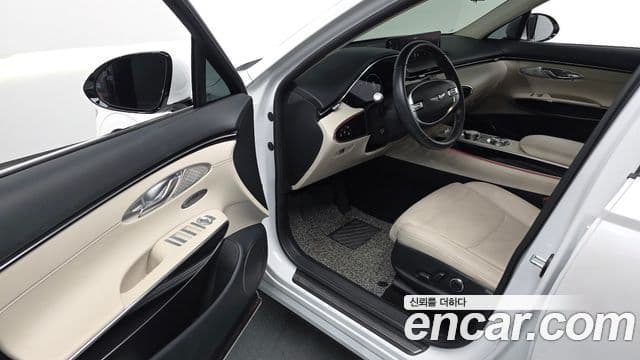 Genesis GV70, 2023 12