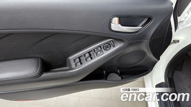 Kia The / новый New K3 дизель Deluxe, 2017 16