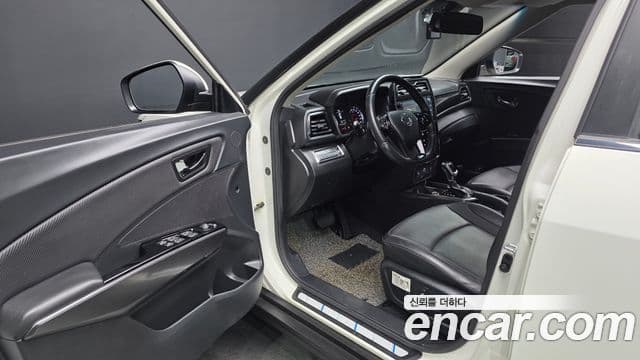 KG모빌리티(SsangYong) Berry New Tivoli V5, 2020 10