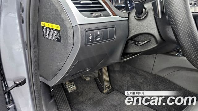 Hyundai Genesis DH Modern, 2014 17