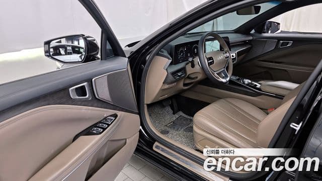 Kia K8 гибрид Noblesse Light, 2022 10