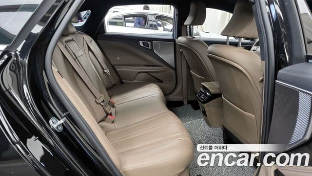 Kia K8 гибрид Noblesse Light, 2022 12