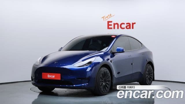 Tesla модель Y, 2024 1