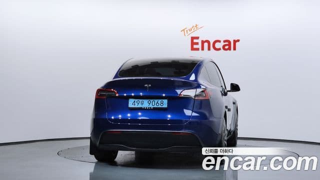 Tesla модель Y, 2024 4