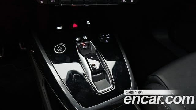 Audi Q4 e-Tron (F4) 40 Premium Sportback, 2022 9