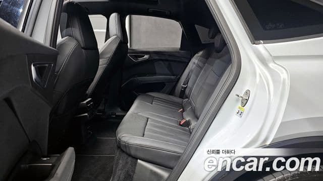 Audi Q4 e-Tron (F4) 40 Premium Sportback, 2022 13