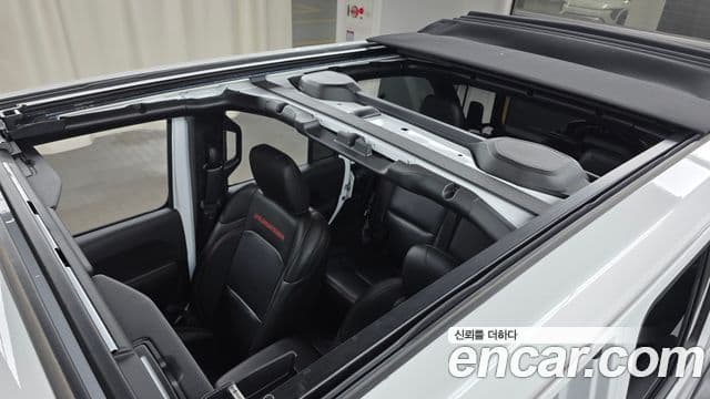 Jeep Wrangler (JL) 2.0 Rubicon Power top 4도어, 2023 19