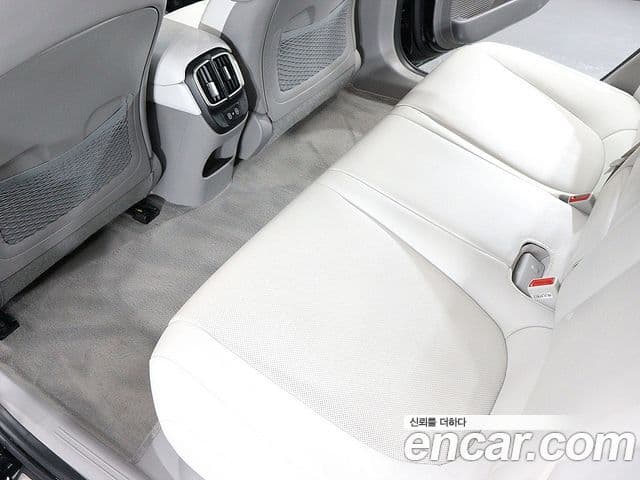 Hyundai Ioniq 6 Prestige, 2023 17