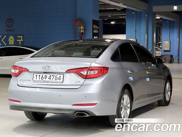 Hyundai LF Sonata LPI Modern(для людей с инвалидностью), 2015 2