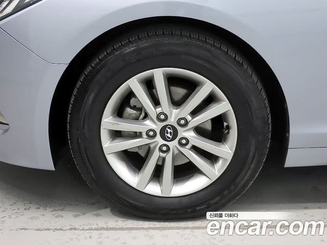 Hyundai LF Sonata LPI Modern(для людей с инвалидностью), 2015 все фото