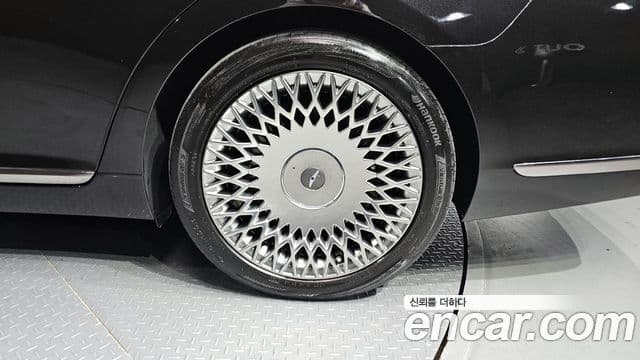 Genesis G90 Prestige, 2019 все фото