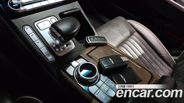 Genesis G90 Prestige, 2019 9