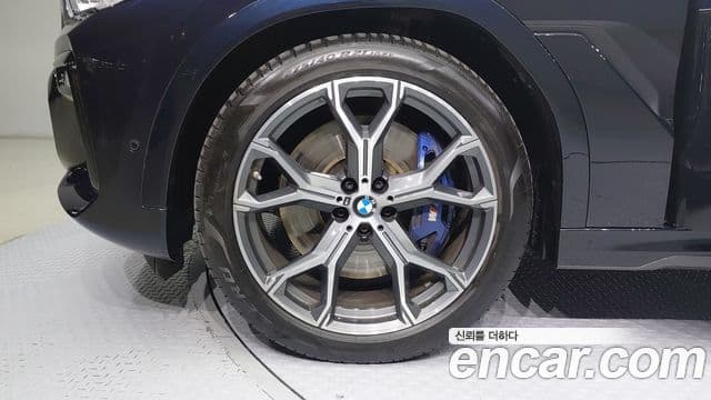 BMW X6 (G06) xDrive40i M Sport, 2020 все фото