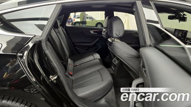 Audi A5 (F5) 40 TFSI Quattro Premium Sportback, 2023 12