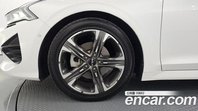 Kia K5 3세대 Signature, 2021 все фото